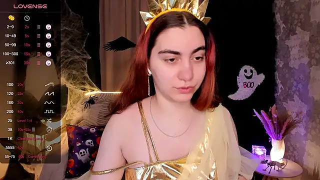 Snapshot of hannacheekss_ chatting on October 31, 2025, 1:57 am hannacheekss online show from October 31, 2025, 1:57 am