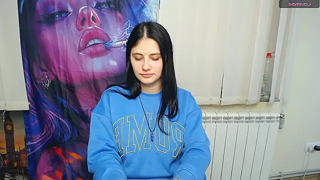 AliceSexyyy  online show from October 27, 2025, 1:01 pm