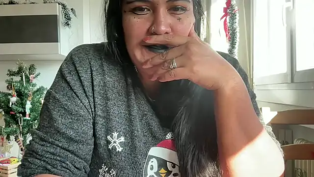 Snapshot of MashaCL chatting on November 20, 2025, 9:54 am MashaCL online show from November 20, 2025, 9:54 am