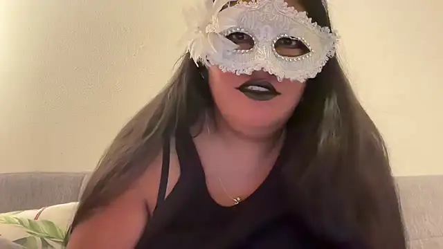 Snapshot of MashaCL chatting on October 29, 2025, 4:28 pm MashaCL online show from October 29, 2025, 4:28 pm