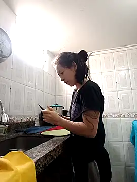 Tefannyy  online show from March 3, 2025, 2:39 pm