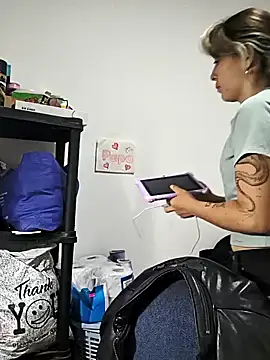 Tefannyy  online show from March 10, 2026, 4:22 pm