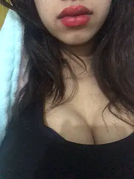 Yonaaaaaaaaa online show from January 22, 2025, 1:53 pm