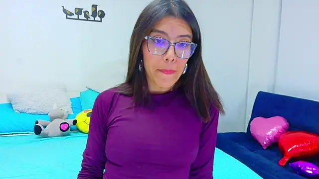 Snapshot of _lucysmith chatting on November 18, 2025, 4:05 am lucysmith online show from November 18, 2025, 4:05 am