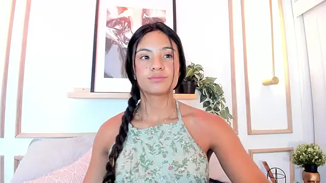 Snapshot of Mindy_sweety chatting on July 16, 2026, 12:24 pm Mindy sweety online show from July 16, 2026, 12:24 pm
