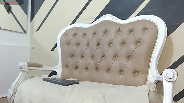 Snapshot of engel_devil chatting on March 8, 2025, 3:45 pm engel devil online show from March 8, 2025, 3:45 pm