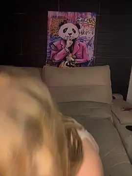 Snapshot of Bellahcha chatting on March 2, 2026, 12:33 am Bellahcha online show from March 2, 2026, 12:33 am