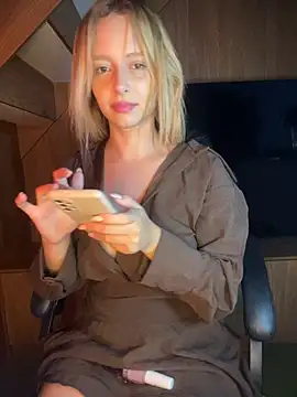 Snapshot of Bellahcha chatting on May 16, 2026, 1:37 am Bellahcha online show from May 16, 2026, 1:37 am