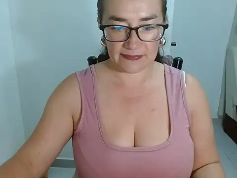 AllisonMillerHot online show from December 24, 2024, 9:28 am