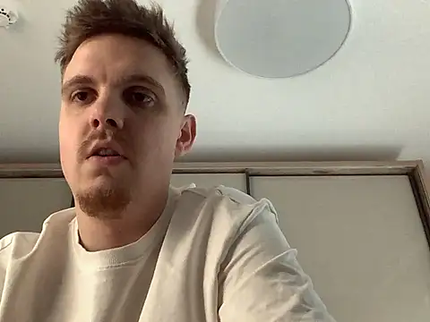 neilho1 online show from April 21, 2026, 4:02 pm