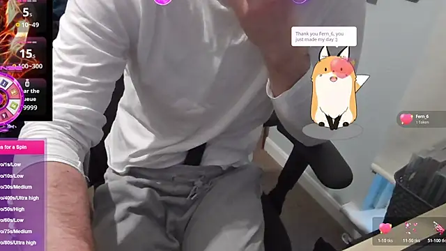 Snapshot of an4y8ot chatting on December 17, 2025, 9:25 am an4y8ot online show from December 17, 2025, 9:25 am