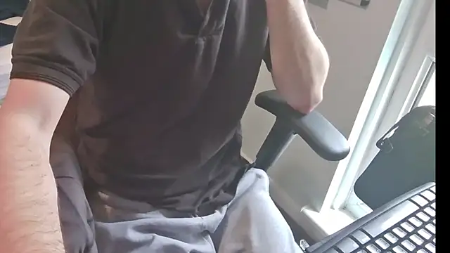 Snapshot of an4y8ot chatting on February 23, 2026, 9:32 am an4y8ot online show from February 23, 2026, 9:32 am