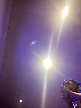 BlueIceCube online show from October 3, 2025, 3:52 am