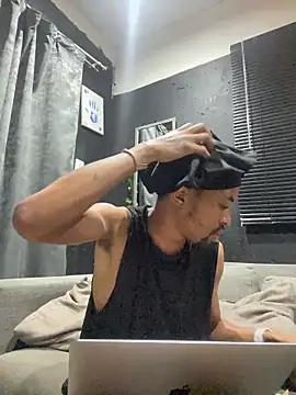 BlueIceCube online show from December 22, 2025, 9:37 pm