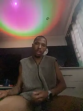 BlueIceCube online show from November 28, 2025, 5:40 am