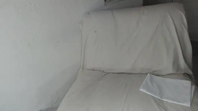 Snapshot of skinny_sweet2411 chatting on September 28, 2025, 7:15 am skinny sweet2411 online show from September 28, 2025, 7:15 am