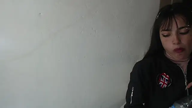 Snapshot of skinny_sweet2411 chatting on September 14, 2025, 12:05 pm skinny sweet2411 online show from September 14, 2025, 12:05 pm