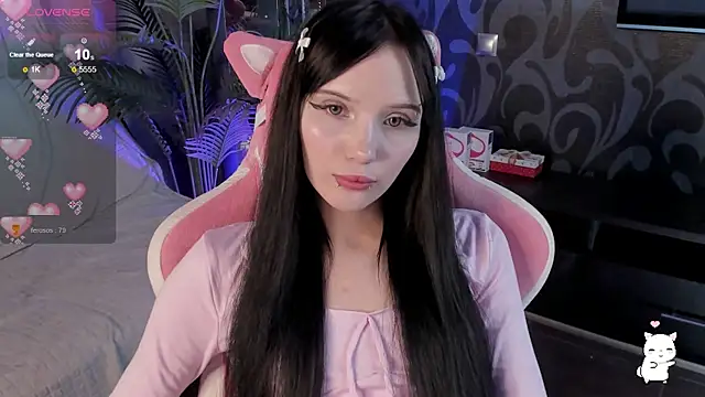 Snapshot of AliceBrunne chatting on March 7, 2025, 12:12 pm AliceBrunne online show from March 7, 2025, 12:12 pm