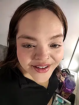 Snapshot of Dakota-Bruce chatting on December 15, 2025, 3:07 pm Dakota-Bruce online show from December 15, 2025, 3:07 pm