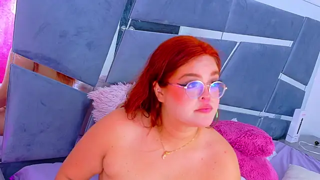 Snapshot of Dakota-Bruce chatting on March 17, 2025, 7:26 pm Dakota-Bruce online show from March 17, 2025, 7:26 pm