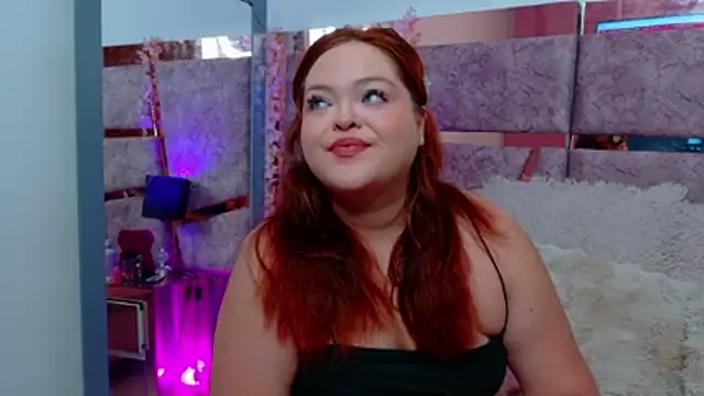 Snapshot of Dakota-Bruce chatting on October 28, 2025, 3:55 pm Dakota-Bruce online show from October 28, 2025, 3:55 pm