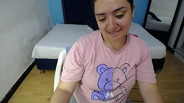 Snapshot of kinky_redhead18 chatting on September 16, 2025, 2:07 pm kinky redhead18 online show from September 16, 2025, 2:07 pm