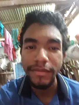 Reynold2608 online show from February 15, 2026, 8:41 pm