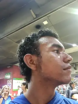 Reynold2608 online show from March 7, 2026, 12:06 am