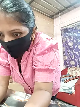 Snapshot of queensenorita chatting on November 17, 2025, 9:02 am queensenorita online show from November 17, 2025, 9:02 am