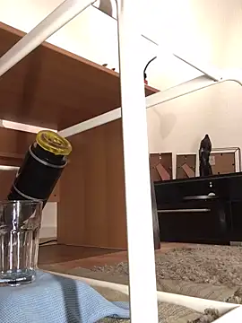 Snapshot of Inseminator69 chatting on September 25, 2025, 5:24 am Inseminator69 online show from September 25, 2025, 5:24 am