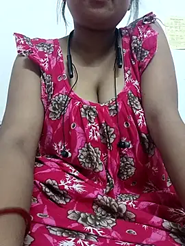 Snapshot of Priya_2222 chatting on October 20, 2025, 6:52 pm Priya 2222 online show from October 20, 2025, 6:52 pm