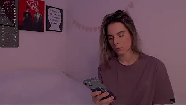 Snapshot of _ni_kiss chatting on December 14, 2024, 11:23 pm ni kiss online show from December 14, 2024, 11:23 pm