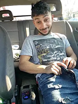 Iulianmarius12 online show from March 3, 2026, 12:56 pm