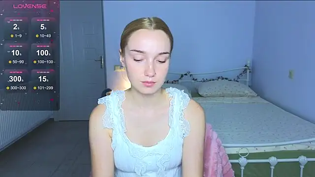 Wild Sophie  online show from October 5, 2025, 4:53 pm