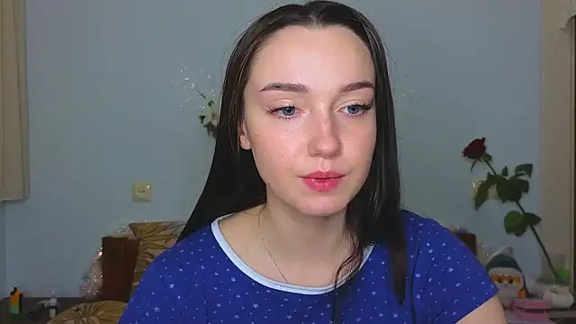 Wild Sophie  online show from December 30, 2024, 9:08 pm