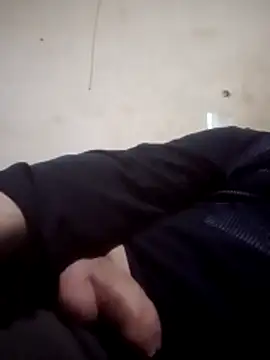 thecatblack1998 online show from April 3, 2026, 4:19 am