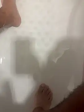 Snapshot of SensualG300 chatting on November 20, 2025, 11:58 pm SensualG300 online show from November 20, 2025, 11:58 pm