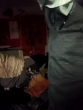 Ozomitro online show from March 4, 2026, 8:38 pm