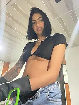 Hilary pinkk online show from January 8, 2026, 1:55 am