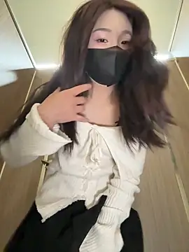 Xixi-Gala online show from April 11, 2026, 4:20 am