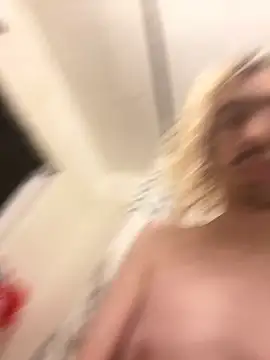 tallnerdyguy online show from October 24, 2025, 10:20 pm