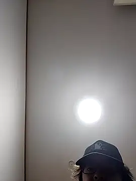 SAITO-YASUYUKI7 online show from March 8, 2025, 6:32 am