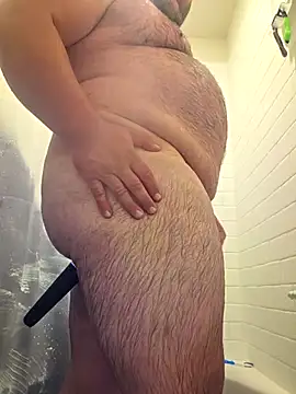 Snapshot of Strong_Bear89 chatting on September 26, 2025, 2:18 am Strong Bear89 online show from September 26, 2025, 2:18 am