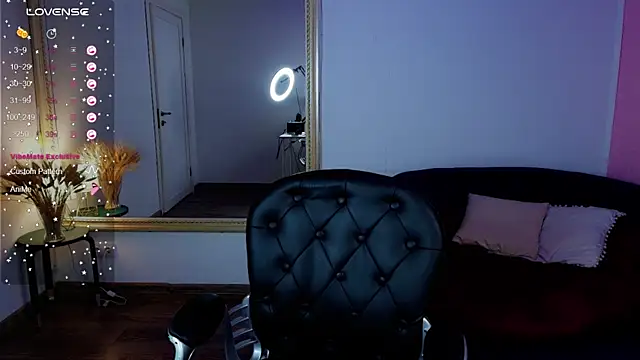 margeriTirell online show from January 29, 2025, 2:51 am