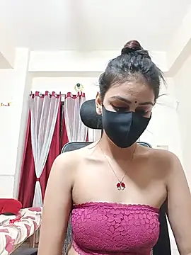 Snapshot of Tisha-01 chatting on July 9, 2026, 5:23 pm Tisha-01 online show from July 9, 2026, 5:23 pm