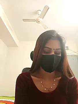 Snapshot of Tisha-01 chatting on November 13, 2025, 7:23 am Tisha-01 online show from November 13, 2025, 7:23 am