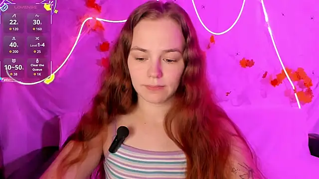 Snapshot of Fox_Lisa chatting on November 14, 2025, 10:24 pm Fox Lisa online show from November 14, 2025, 10:24 pm