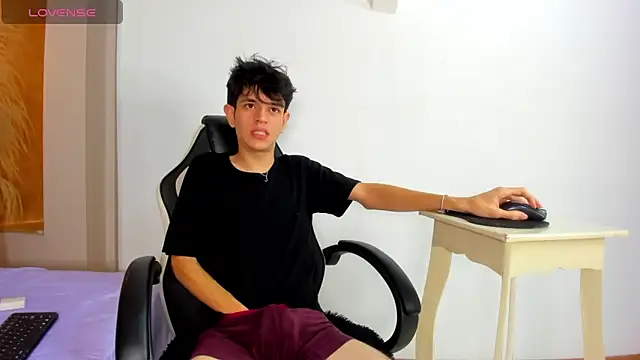 KLAUS SUNRISE XX online show from November 15, 2025, 5:44 am