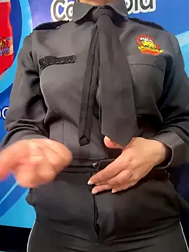 Alysson-- online show from December 16, 2025, 4:22 pm