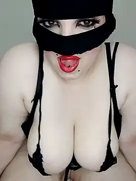 Snapshot of sexy-mariya chatting on August 8, 2026, 12:28 am sexy-mariya online show from August 8, 2026, 12:28 am